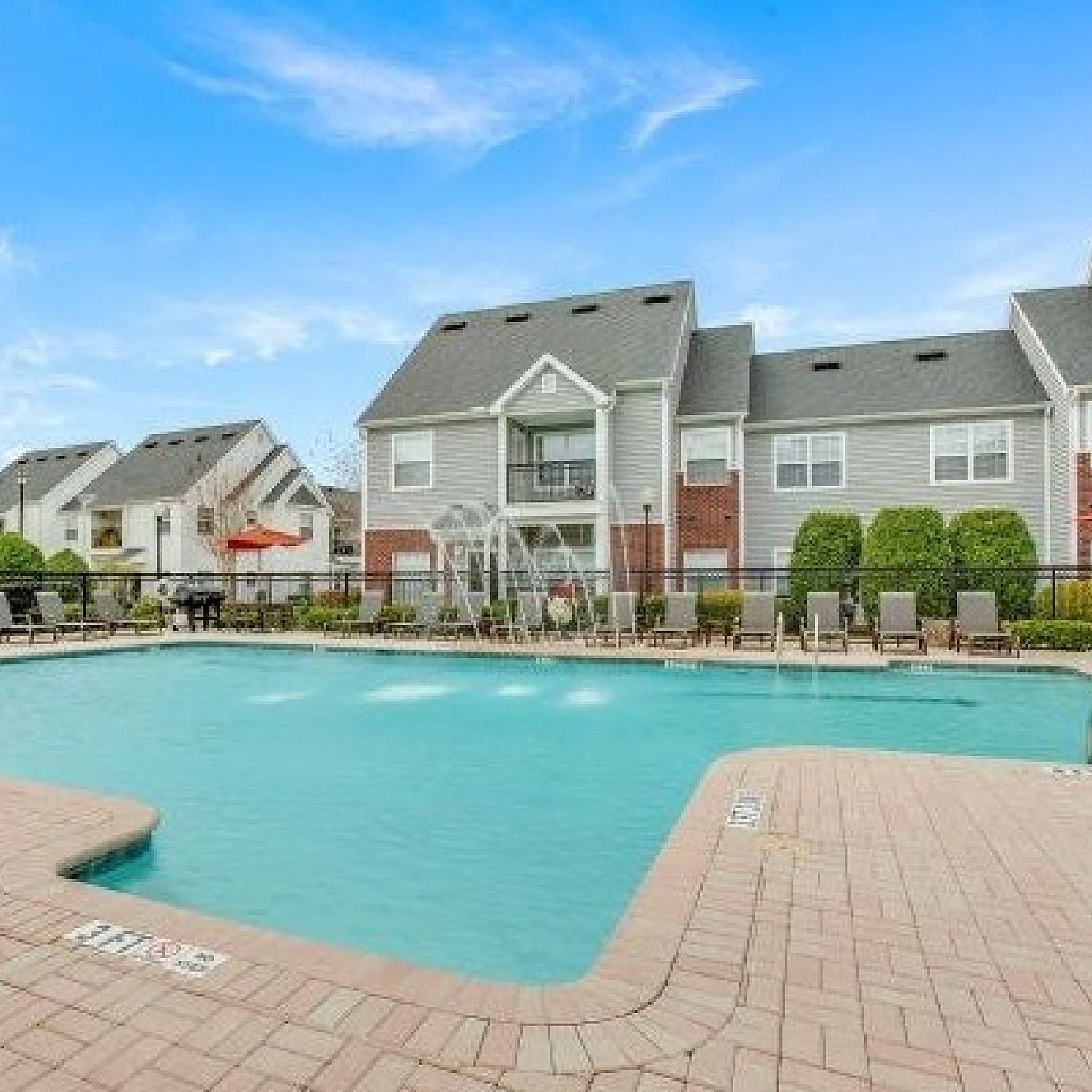 798 A7593 resized 469x400 1